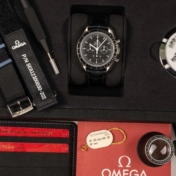 Omega Speedmaster Moonwatch 311.33.42.30.01.002